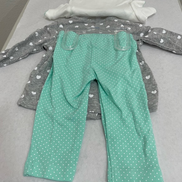 Carter's Three Piece set 6 months Mouse - Picture 2 of 7